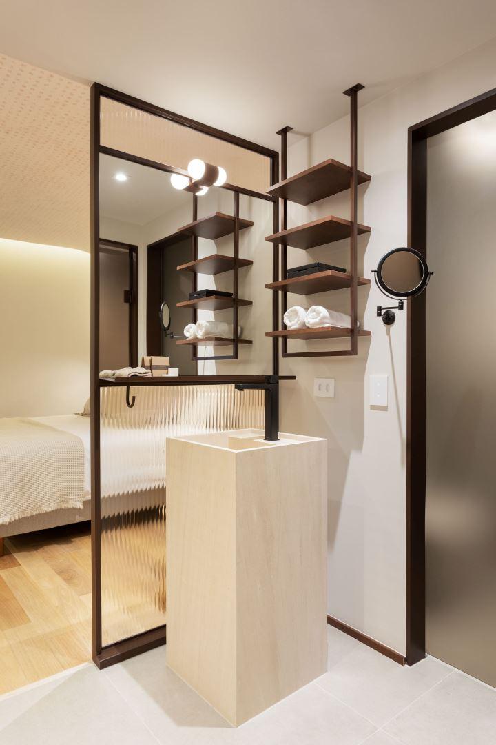 Qoya Hotel Curitiba, Curio Collection By Hilton Luaran gambar A bathroom in a hotel room