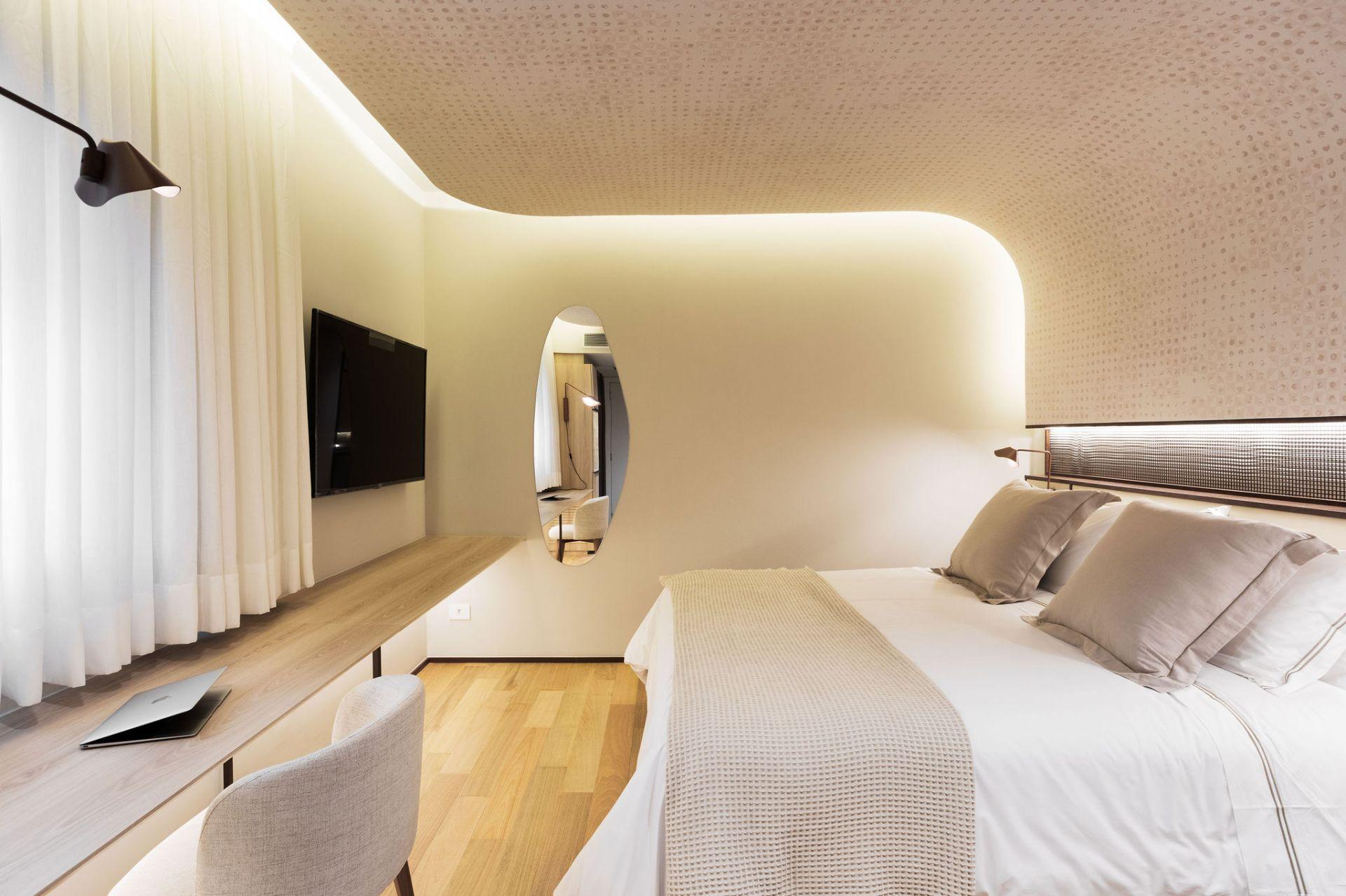 Qoya Hotel Curitiba, Curio Collection By Hilton Luaran gambar A room at the hotel