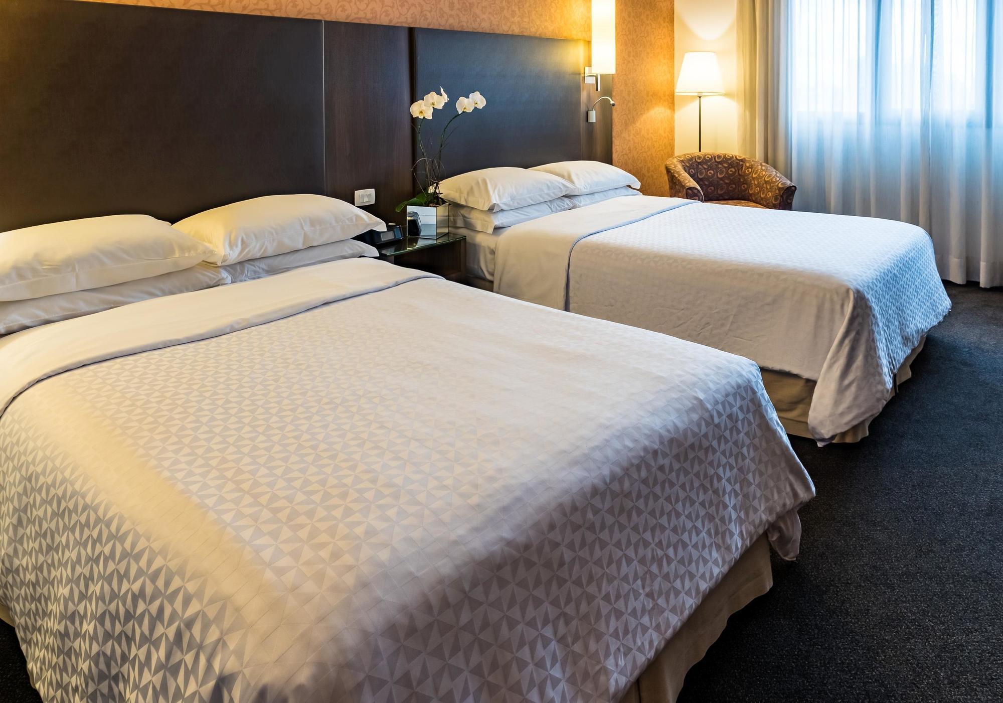 Qoya Hotel Curitiba, Curio Collection By Hilton Luaran gambar