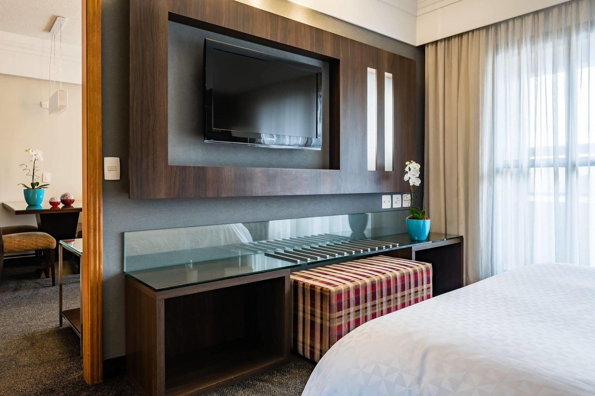 Qoya Hotel Curitiba, Curio Collection By Hilton Luaran gambar